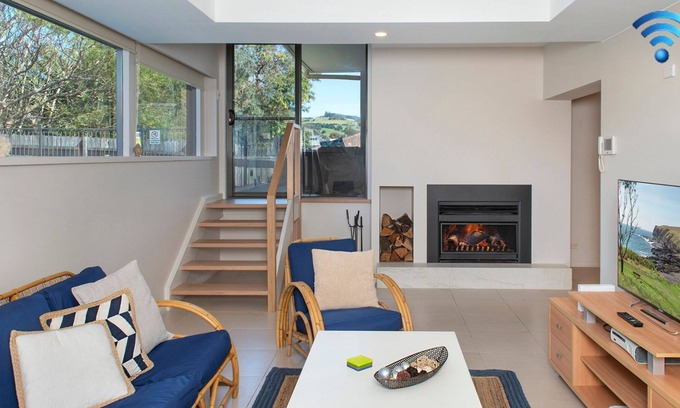 Kiama Heights Casa | Esmeralda - paseo costero, piscina, admite mascotas