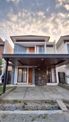 Kecamatan Labuapi Casa | EMERALD Villa