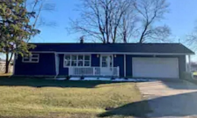 Freeland Casa | Emerson’s Place! Sleeps 12!