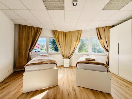 Baumberg Apartamento | Emilbnb in der Monheimer Straße