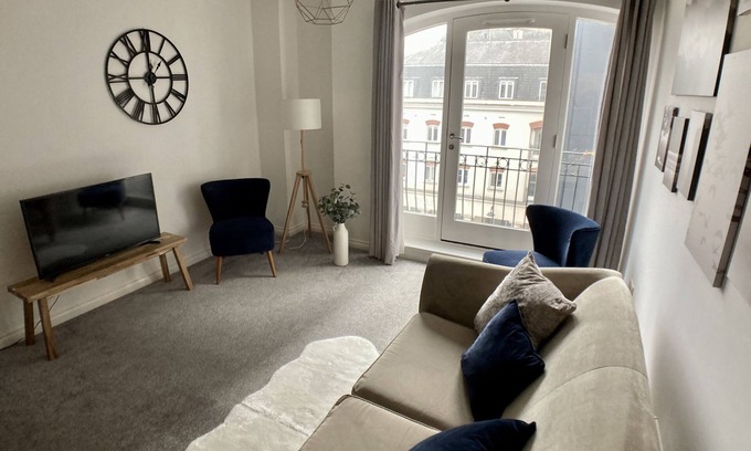 Cathedral Quarter Apartamento | Apartamento-Confortable-Baño con bañera-Emily Lane