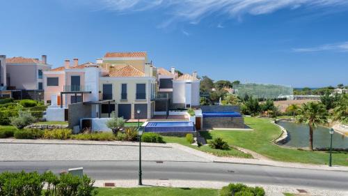 Vale do Lobo Apartamento | Emily