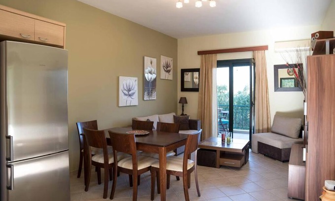 Paliki Apartamento | Emily's house