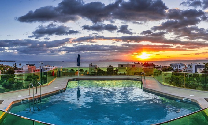 Glyfada Hotel | Emmantina Hotel
