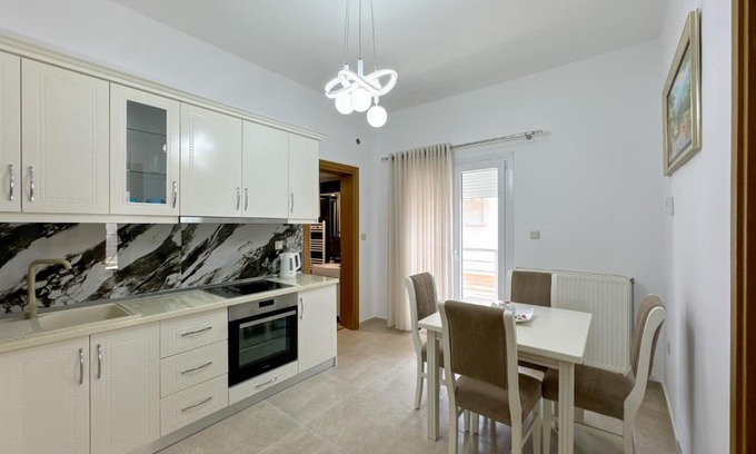 Nea Michaniona Apartamento | Empire Apartment 3
