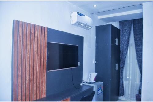 Orozo Hotel | Empire Suites And Apartment