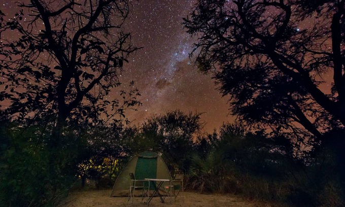 Maun Alquiler De RV | Empty campsite in natural farm between Maun and Moremi
