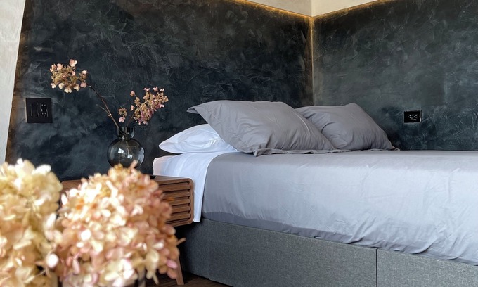 Brandon Hotel | Emrose Luxury Cabins