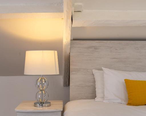 Landore Apartamento | En-suite Apartment, Fully Equipped Kitchen