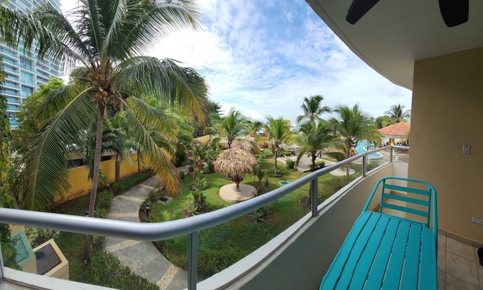 Nueva Gorgona Apartamento | Encanto en Playa Serena - Gorgeous 2BR apt on Panama's black sand beach & pool