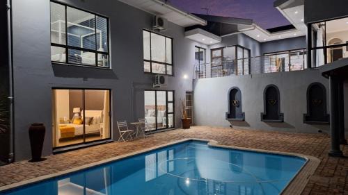 Oudtshoorn Apartamento | Enchanted Guests