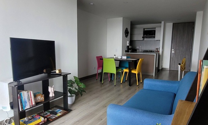 El Liston Apartamento | Refugio moderno y cómodo en el corazón de Bogotá.