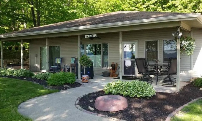 Genoa Casa | Enchanting 3-bedroom house with WiFi in Genoa
