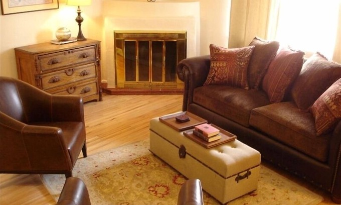 Santa Fe Casa | Encantadora y elegante casa del suroeste 4BR