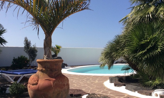 Soo Casa | Enchanting historical oasis in a quiet village location with an exceptional ambience