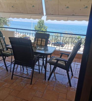 Fourka Apartamento | Endless blue apartment kassandra