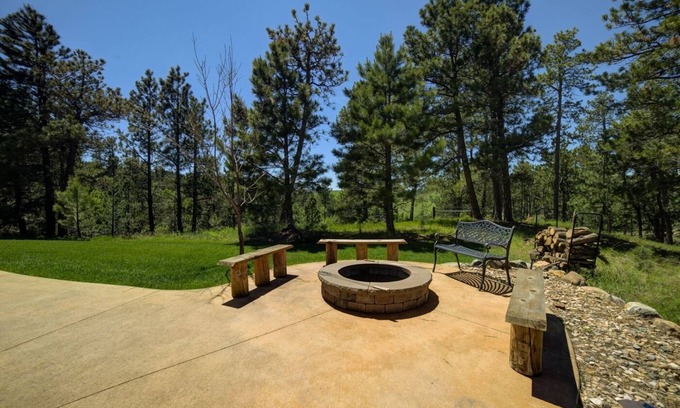 Whitewood Cabina | Endless Pines. Black Hills Cabin with views, hot tub and deck!