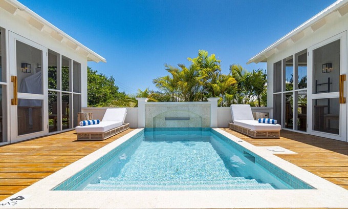 San Pedro Cabaña | Endless Summer at Mahogany Bay - Unit B