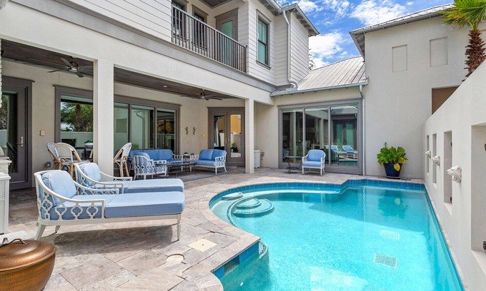 Emerald Waters Village Casa | Endless Summer - Heated Private Pool, 2 Cmty Pools, Near the Beach + Dining!