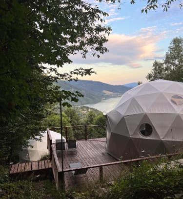 Czernichow Otro | ENERGY GLAMP