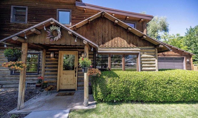 Holladay Cama Y Desayuno | Engen Hus Bed and Breakfast