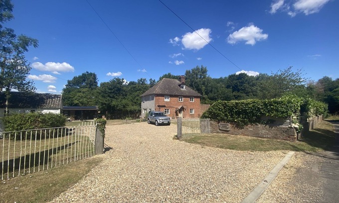 St Albans Casa | English Country House. Amazing views. 40 mins from central London.