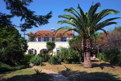 Pylos-Nestoras Villa | ENJOY A BEACH HOLIDAY