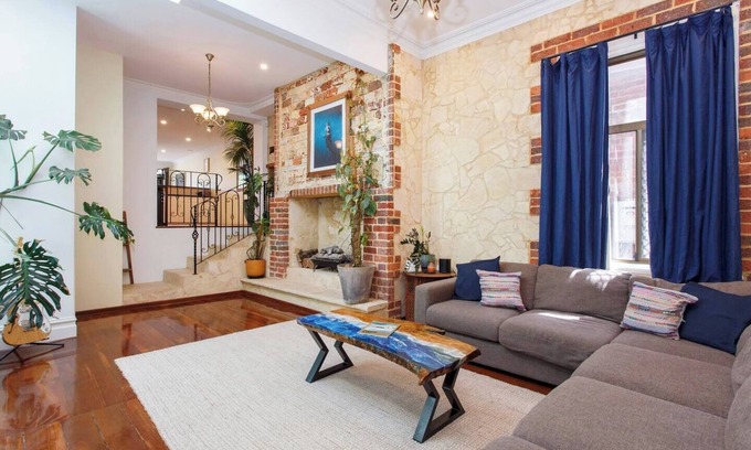 Fremantle Casa | Enjoy a comfortable experience at this extremely central Fremantle house