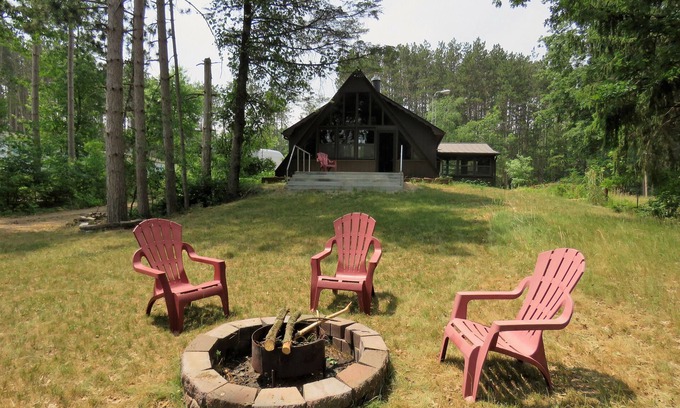 Mauston Cabina | Enjoy A memorable experience in our unique Cabin on Wisconsin River