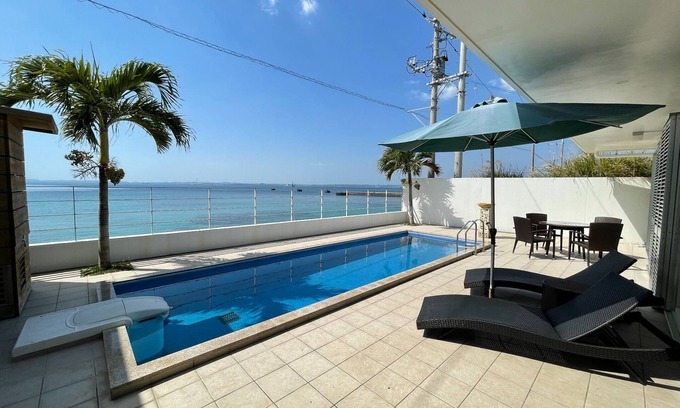 Kin Hotel | Enjoy a private pool overlooking the sea a luxuri / Kunigami-gun Okinawa