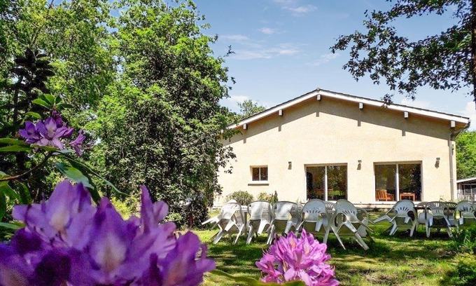 Saint-Vivien-de-Medoc Casa | Alojamiento de 5 habitaciones en Saint-Vivien-de-Médoc