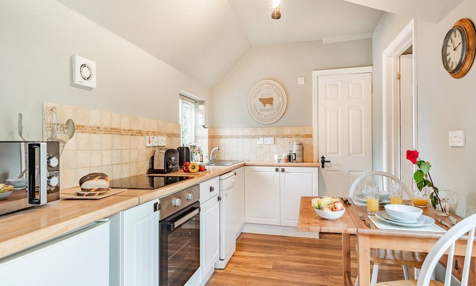 Melton Constable Cabaña | Alojamiento de 1 habitación en Briston, cerca de Holt