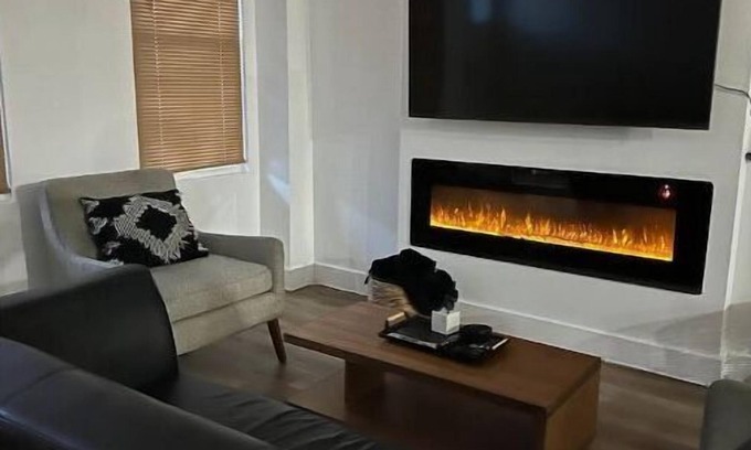 Camden Casa | Enjoy a Stylish centrally-located home 15min to Most Philly Attractions/Airport.