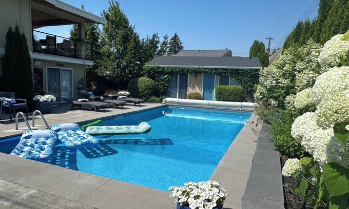 Okanagan-Similkameen Casa | Enjoy all the Okanagan has to offer - Come stay in our Suite Skaha Retreat!