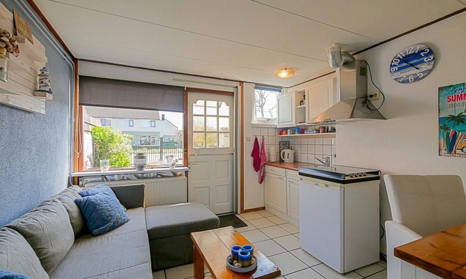 Callantsoog Casa | Enjoy compact and comfortable summer house Petite: a cozy holiday home close to the beach of Callantsoog