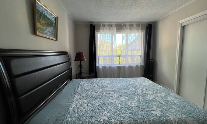 Bridlewood Casa | Enjoy Free parking three-bedroom Bunglaw house!