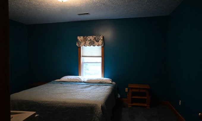 Blissfield Otro | Enjoy gorgeous views of the countryside with privacy and serenity on a farm.
