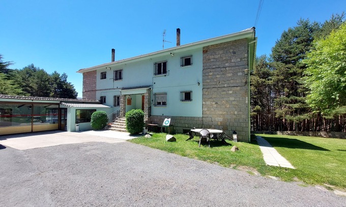 Navarredonda de Gredos Apartamento | Disfruta de Gredos en FAMILIA o en PAREJA
