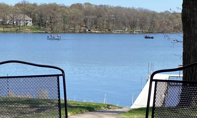 Stacy Casa | Enjoy Life On The Lake! Make Memories. Up to 8 guests.