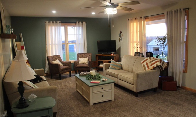 Dawn Otro | Enjoy rural Missouri and a quiet getaway at White Cottage Farm.