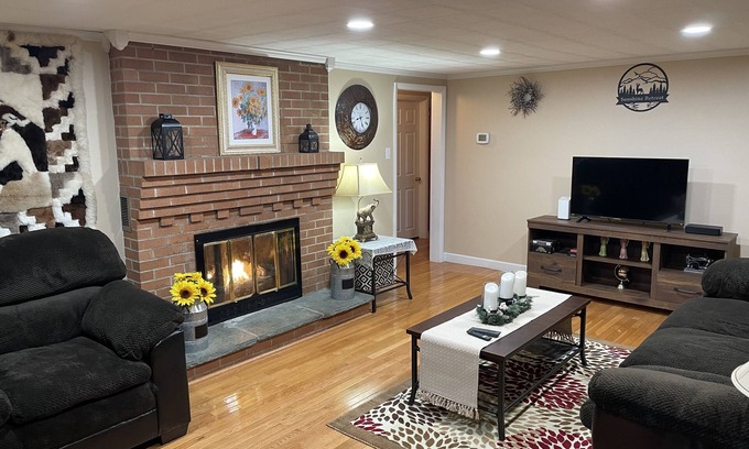 Huntingdon Casa | Enjoy the best of Central Pennsylvania, Raystown Lake, and Happy Valley.