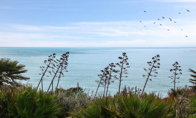 Roseto Capo Spulico Casa | Enjoy the coastal region of Roseto Capo Spulico in this practical vacation home.