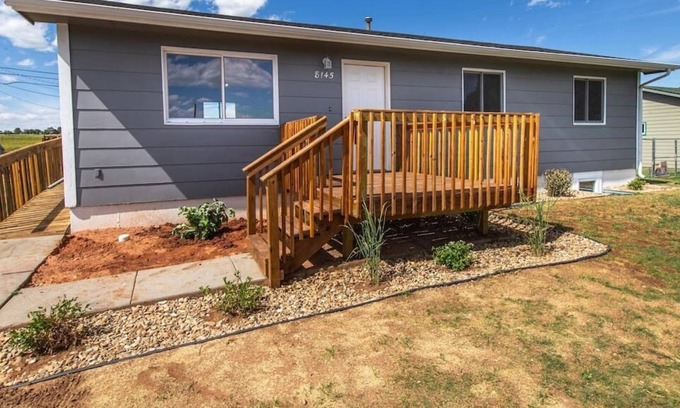 Blackhawk Casa | Enjoy the comfort of this 6 bedroom 2 bath home