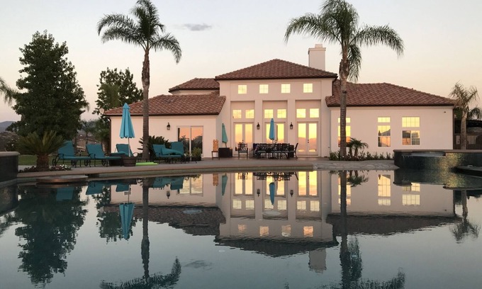 Temecula Casa | Disfruta del aire fresco con vistas espectaculares en el corazón del país del vino