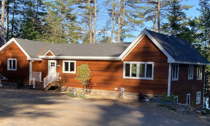 Mount Vernon Casa | Enjoy the quiet lakes of Maine this summer!