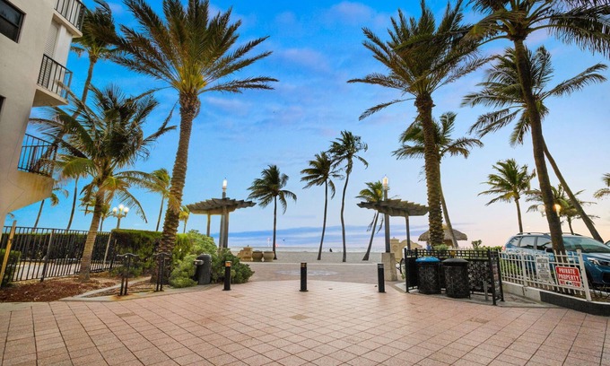 Hollywood Complejo | Enjoy the Sunsets 1BR APT / with direct ocean view