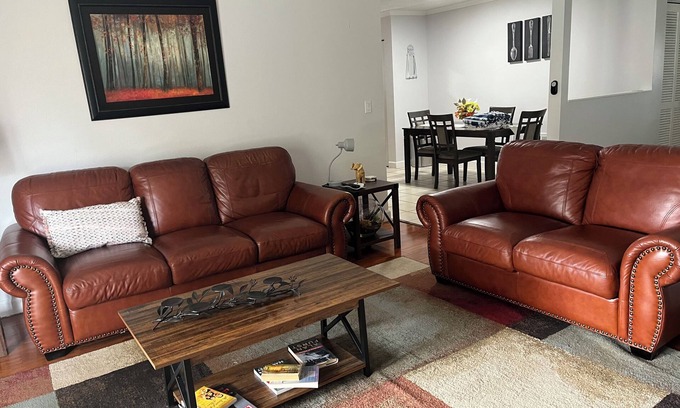 Oldsmar Casa | Enjoy vacation with the whole family at this peaceful renovated place to stay!