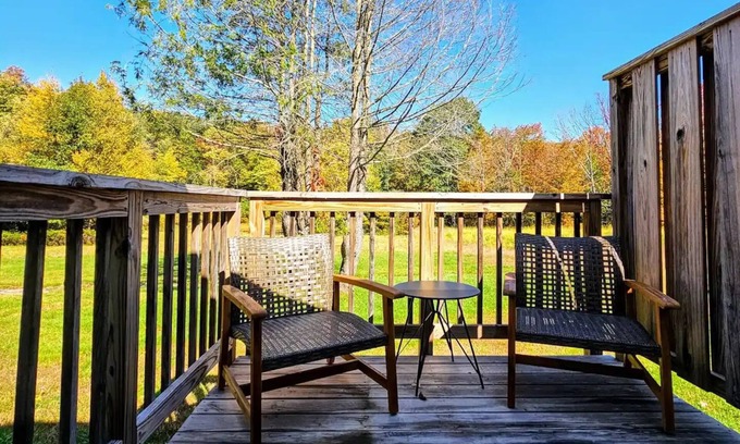 Mountain Dale Cabina | Enjoy Your Amazing Catskills Retreat at Foxtrot 1!