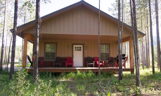 Columbia Falls Casa | Disfruta de tu escapada y explora con Glacier Park como tu patio trasero. ¡Reservar ahora!