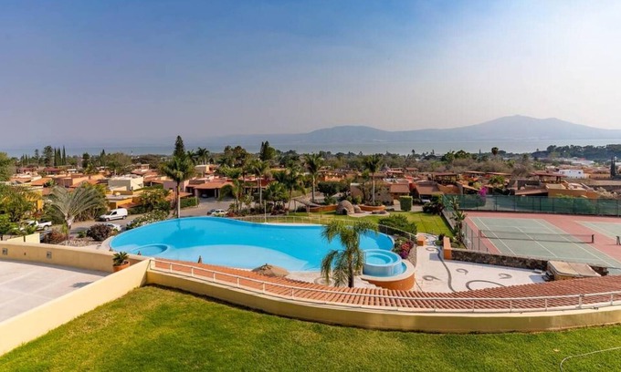 Ajijic Apartamento | Enjoy Your Stay at a Luxury 3 Bedroom Condo With Stunning Lake Views